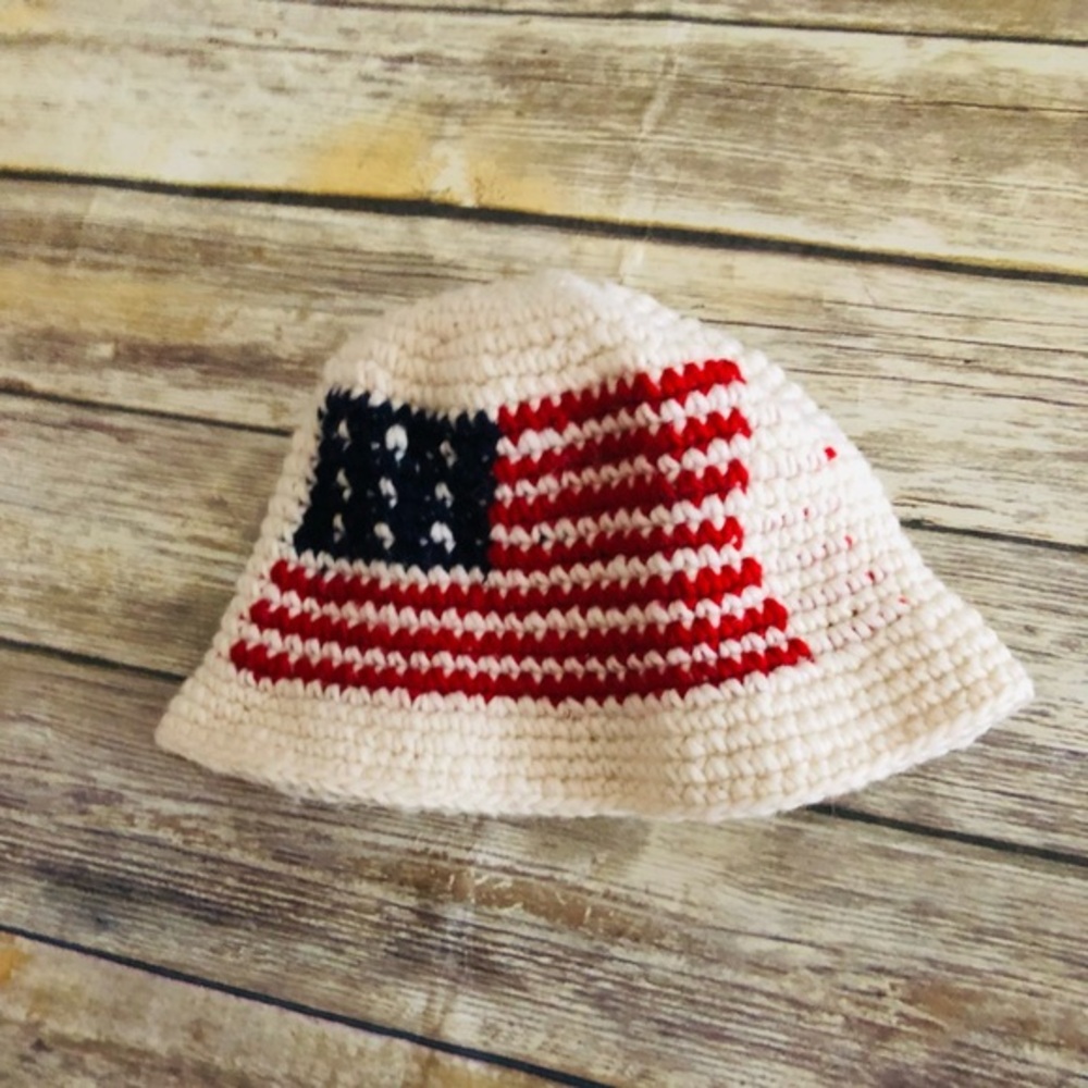 Girls absolutely adorable handmade hat!